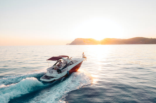 5 good reasons to display your boats license numbers